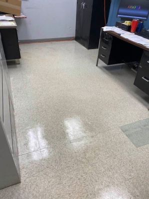 Floor Stripping and Waxing in Harrisburg, PA (2)